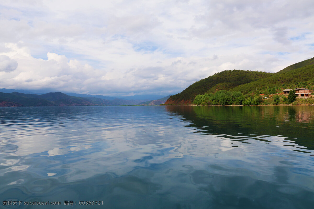 水面 瀘沽湖 湖面 女兒國 水性楊花 風景 旅游攝影 國內(nèi)旅游