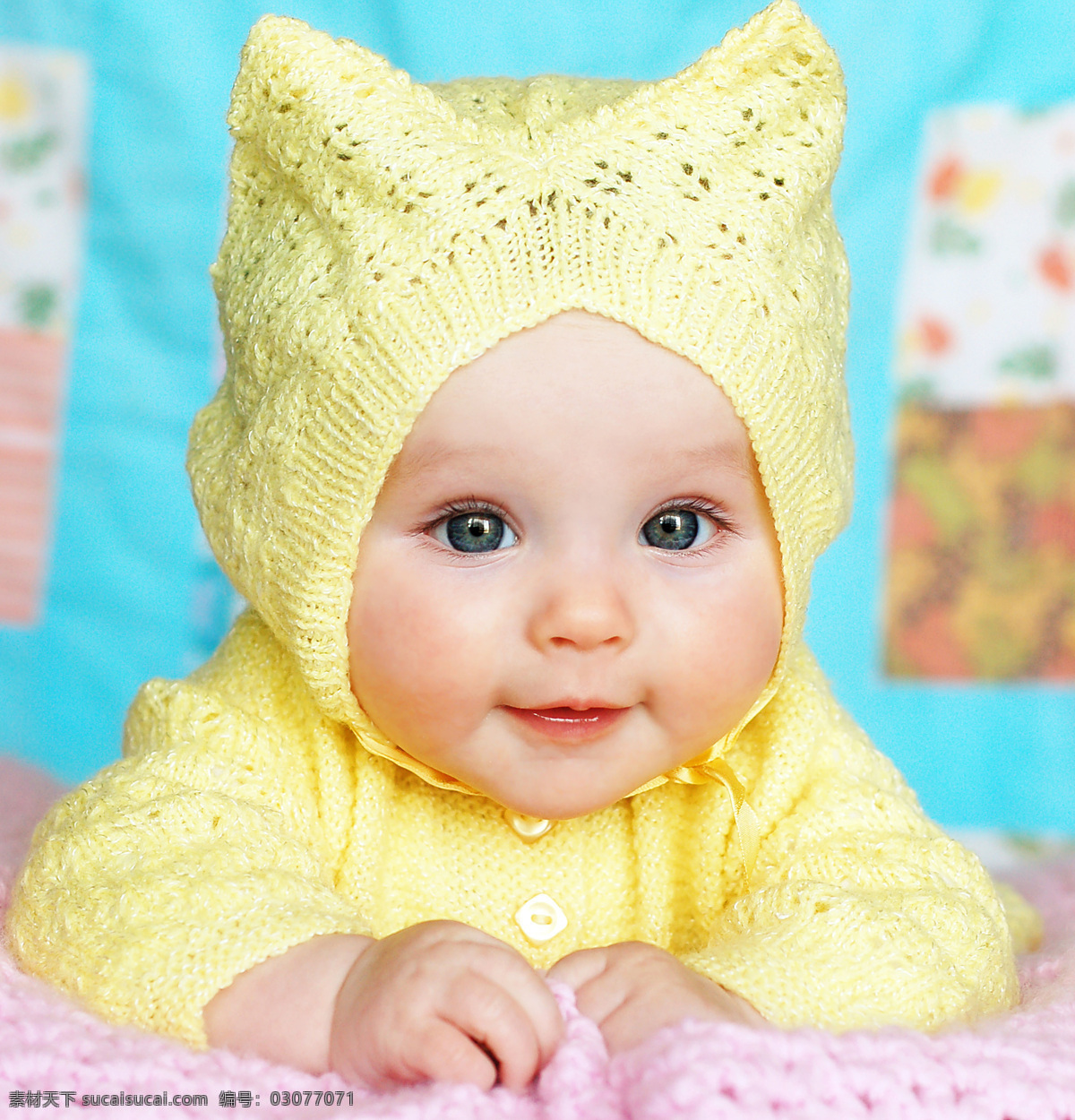 黄色 衣服 可爱 婴儿 宝宝 出生婴儿 快乐儿童 小孩子 baby 儿童幼儿 宝宝摄影 宝宝图片 人物图片