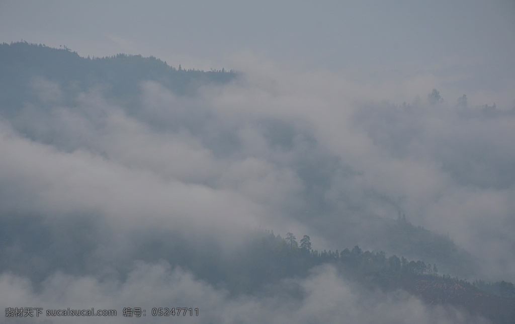 云霧 繚繞 山脈 間 自然風(fēng)光 自然 旅游 山水 霧 風(fēng)光 河流 戶外 藍天 中國 風(fēng)景 自然景觀 山水風(fēng)景
