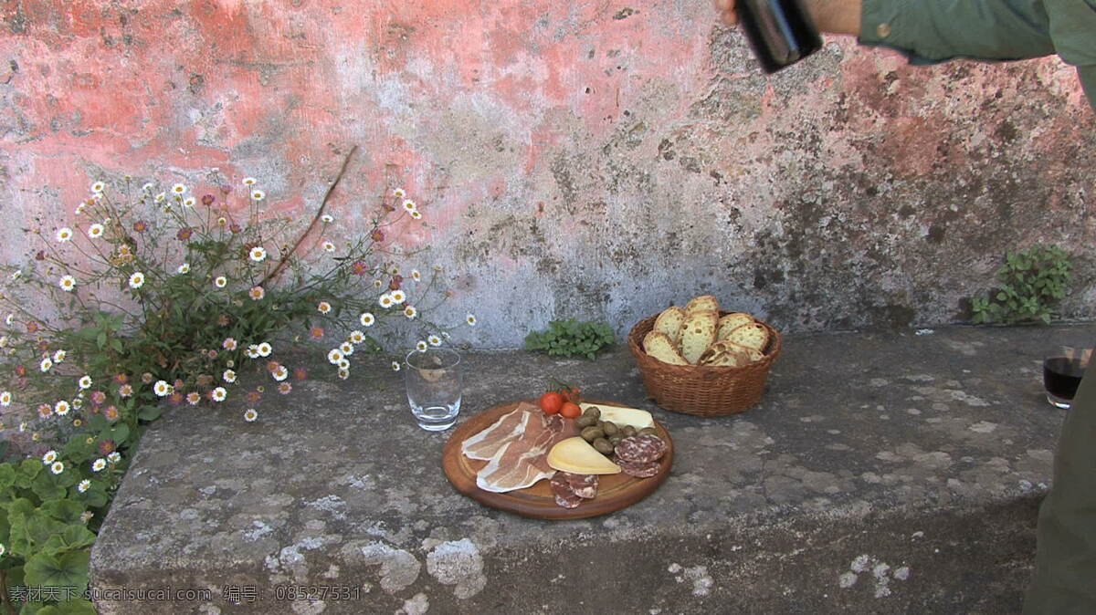 西西里岛 野餐 变焦 股票 视频 玻璃 僵尸 面包 奶酪 肉类 食品 视频免费下载 意大利 埃特纳火山 瓶酒 在篮子里 其他视频