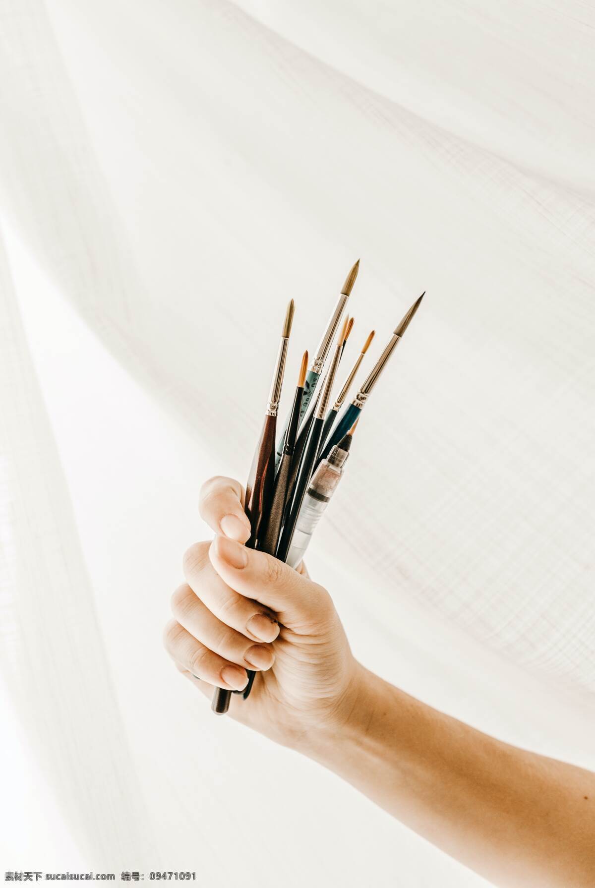 畫筆 畫材 畫畫 繪畫 培訓(xùn) 培訓(xùn)班 藝術(shù) 美術(shù) 特寫 背景 白色背景 純白 留白 干凈 產(chǎn)品圖 通透 生活百科 生活素材