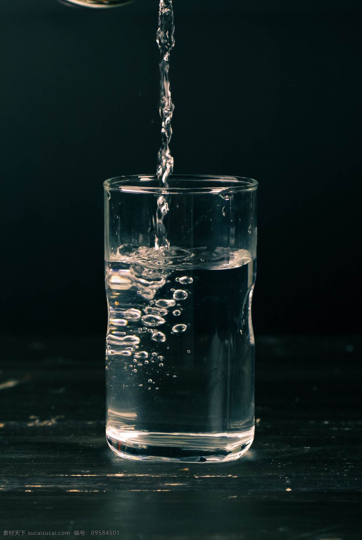 水杯 玻璃杯 白開水 飲品 背景