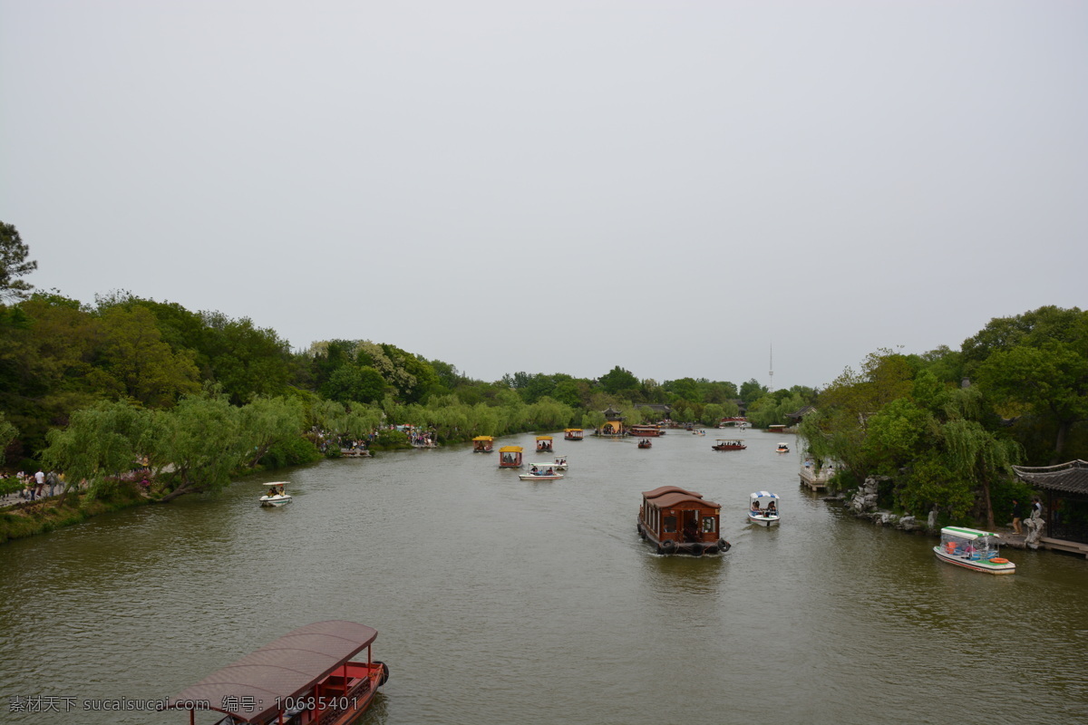江蘇省 揚(yáng)州市 瘦西湖 熱門(mén)旅游景點(diǎn) 國(guó)內(nèi)攝影景點(diǎn) 山水風(fēng)景 游船 自然景觀 花草樹(shù)木 揚(yáng)州瘦西湖 旅游攝影 國(guó)內(nèi)旅游