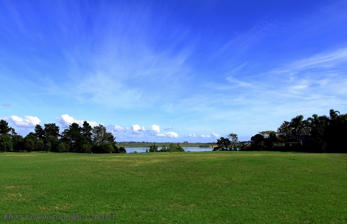 新西兰 海滨 风景 天空 蓝天 白云 远山 大海 海水 绿树 绿地 草地 自然风景 风光 自然景观
