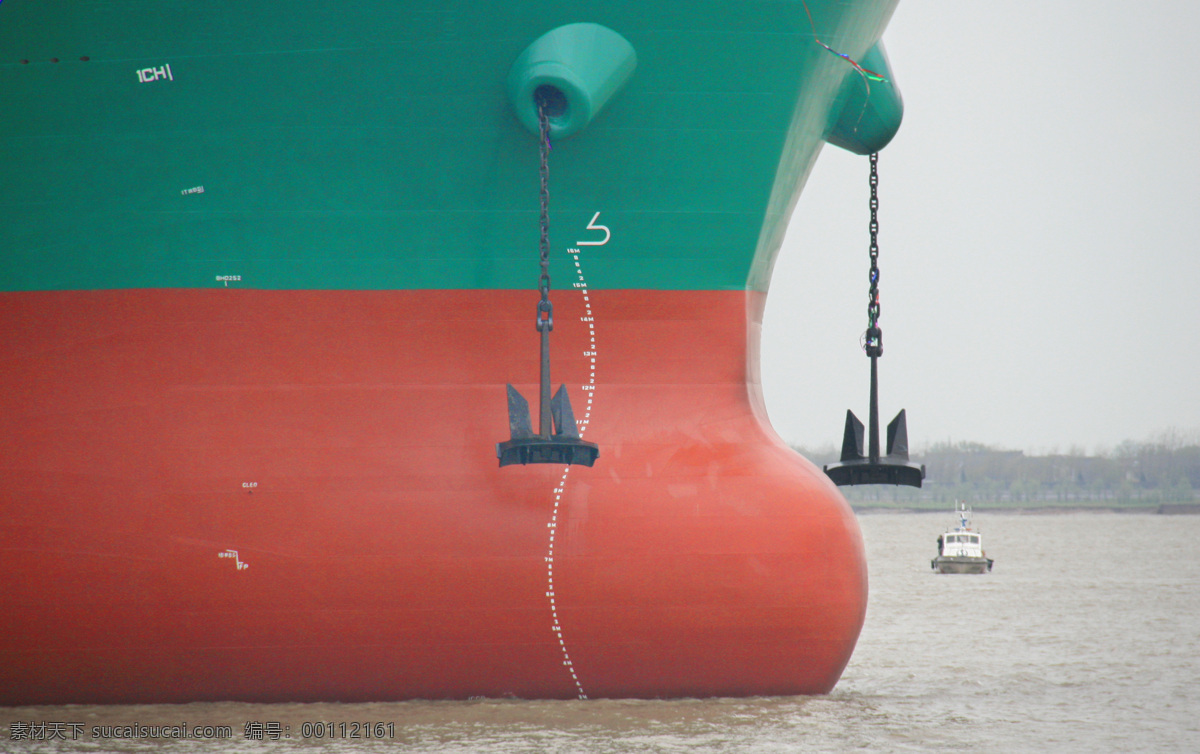 海轮 轮船 船舶 船只 港口 水运 运输 交通 江面 航行 船锚 锚链 停泊 港湾 交通工具 现代科技