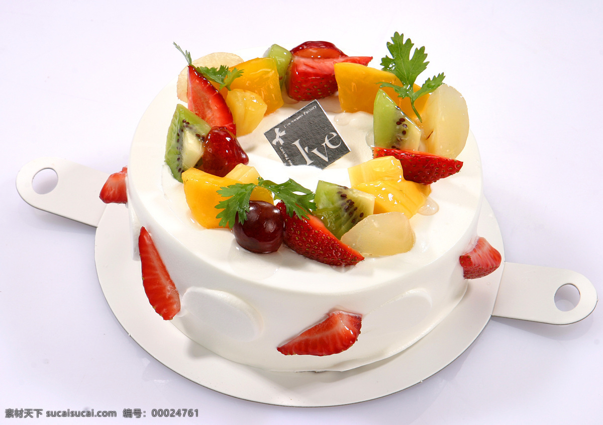 水果 奶油 蛋糕 奶油蛋糕 各种水果 五颜六色 白奶油 裱花蛋糕 蛋糕糕点 西式糕点食品 甜品 美食天下 西餐美食 餐饮美食