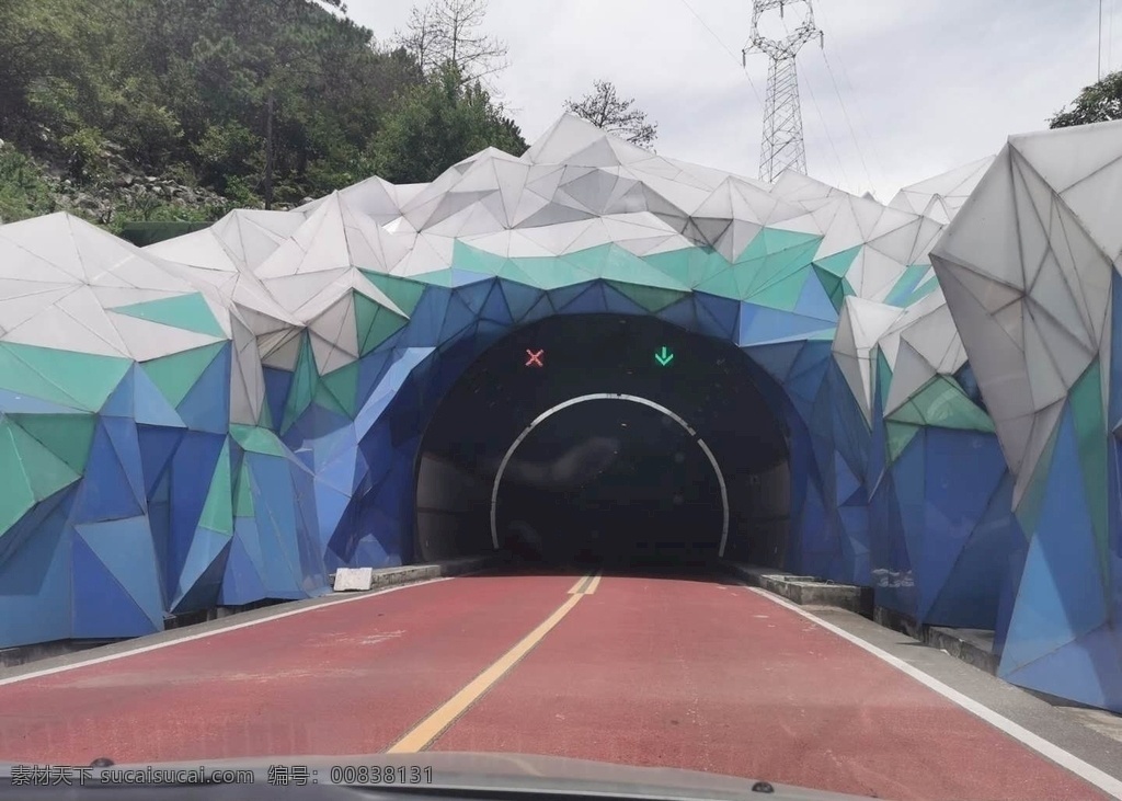 艺术隧道口 几何隧道 大山 道路 背景 风景 旅游摄影 国内旅游