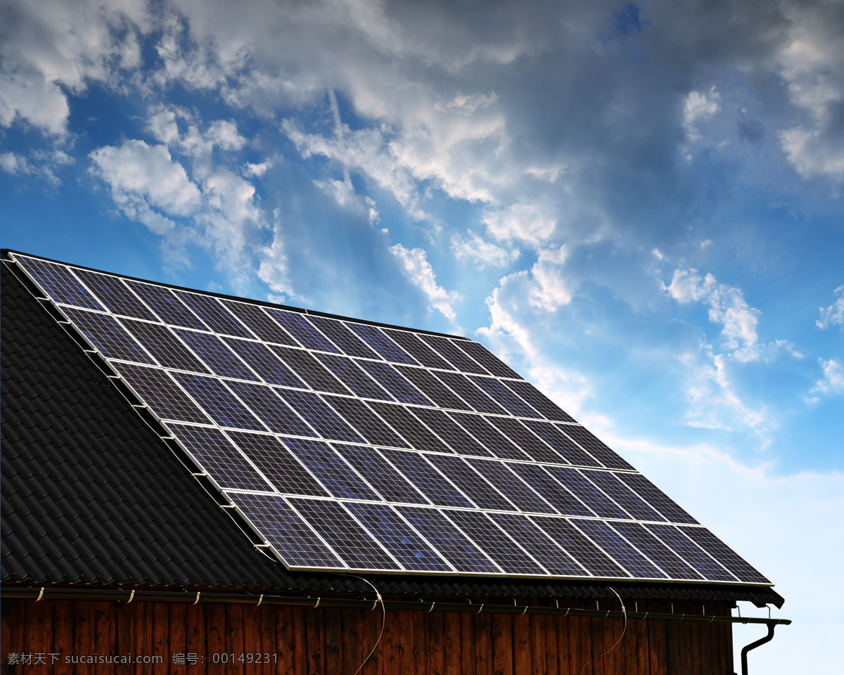 太阳能 蓝天白云 阳光 光线 绿色能源 电力 太阳能板 环保 工业生产 现代科技 可再生能源 工业