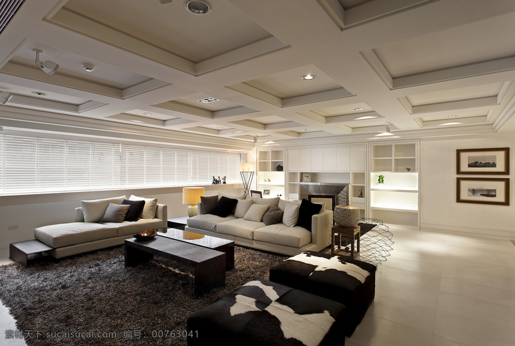 简约 客厅 灰色 地毯 装修 效果图 白色射灯 壁画 方形吊顶 个性吊灯 米色沙发 浅色木地板 沙发灰色背景