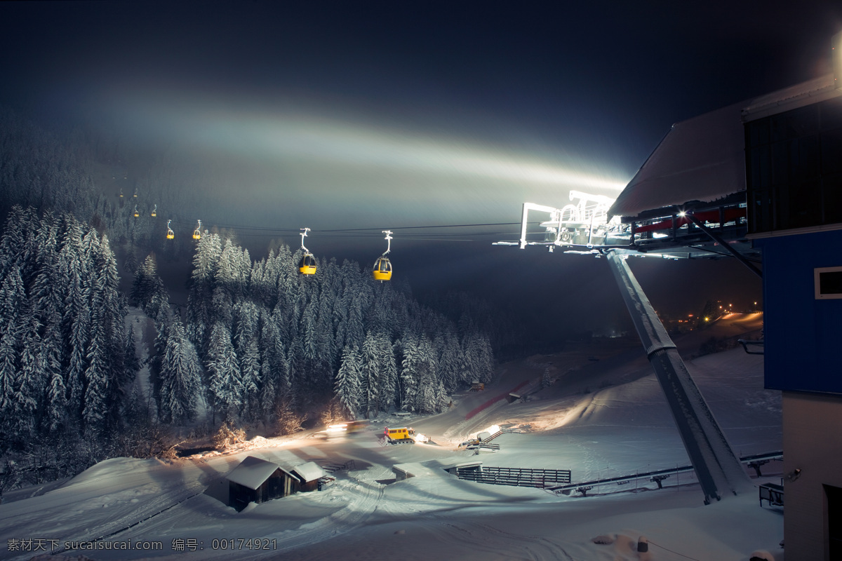 雪山 上 缆车 雪山风景 雪地风景 滑雪场 雪山夜景 体育运动 生活百科