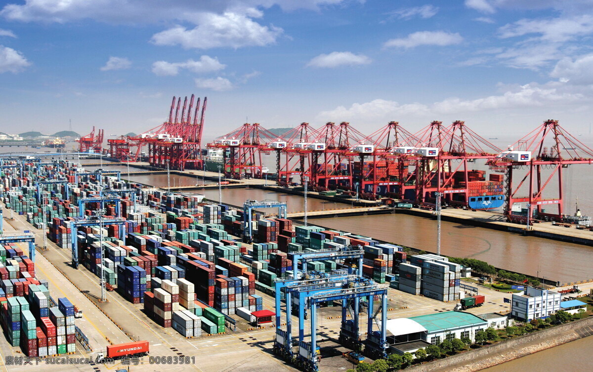 宁波港 宁波 舟山港 码头 大港 港口 万吨轮 集装箱 货柜 出口 贸易 工业生产 现代科技