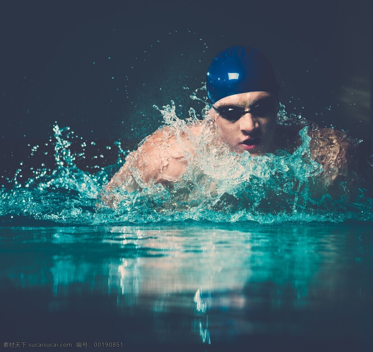 水中 游泳 运动员 男人 水花 水纹 体育 运动 健身 体育运动 生活百科