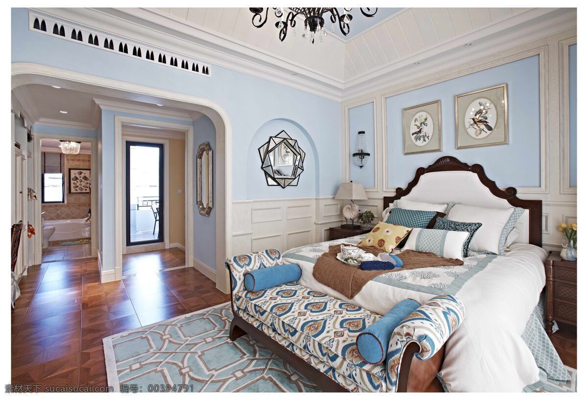 田园 地中海 卧室 床铺 装修 效果图 壁画 拱形门 花纹蓝色地毯 蓝色墙壁 木地板 铁艺吊灯