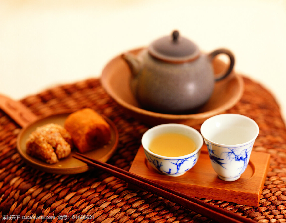 餐饮美食 餐饮素材 茶 茶杯 茶道 茶壶 茶具 茶水 茶叶 茶艺 绿茶 花茶 泡茶 冲茶 茶文化 饮料酒水 psd源文件