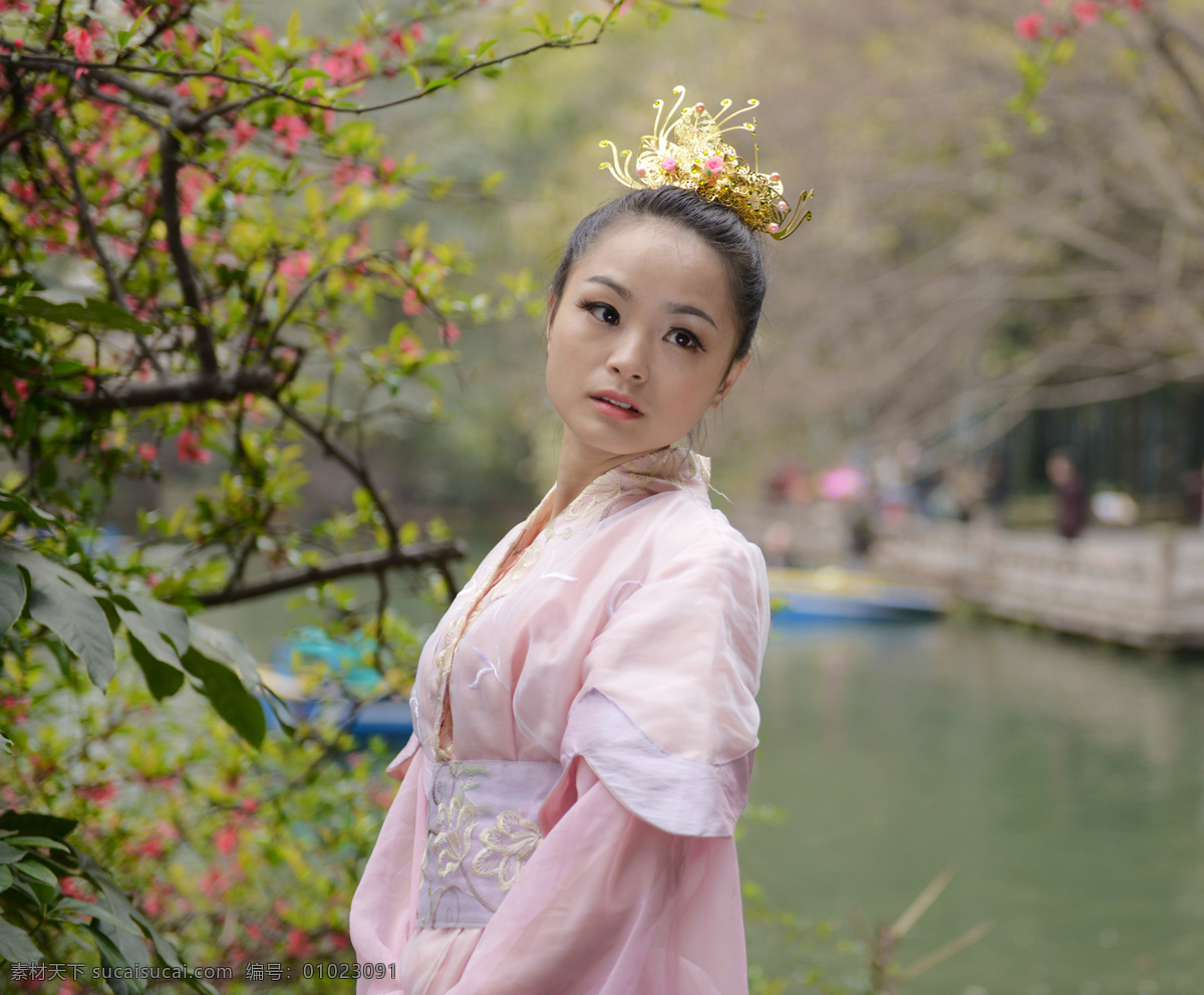 公园古装美女 气质美女 端庄优雅 沉鱼落雁 清纯美女 美女外拍 女性女人 人物图库
