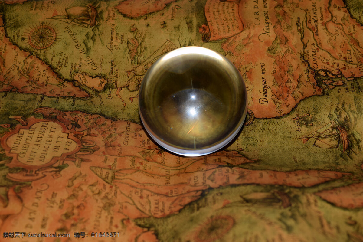 复古水晶球 透明 水晶球 悬疑 文化 地理 材质 地图 球体 生活百科 生活素材