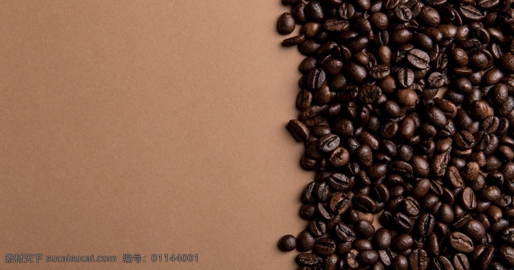 很多 咖啡豆 豆 棕色 自然 许多 咖啡机 咖啡店 烤咖啡豆 大群的物体 重复 高端 高级 饮料 食物 全画幅 背景 新鲜 丰富 喝 室内 爽快 咖啡因 纹理图案 纹理效果 黑暗 海报 高清 纹理 二分之一 平分 二分