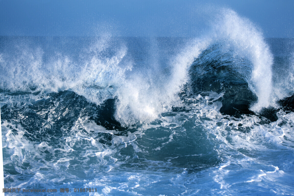 海浪 浪花 浪头 风浪 大海 海水 激浪 浪涛 水花 惊涛骇浪 白云 太阳 阳光 自然风景 自然景观 自然风景系列