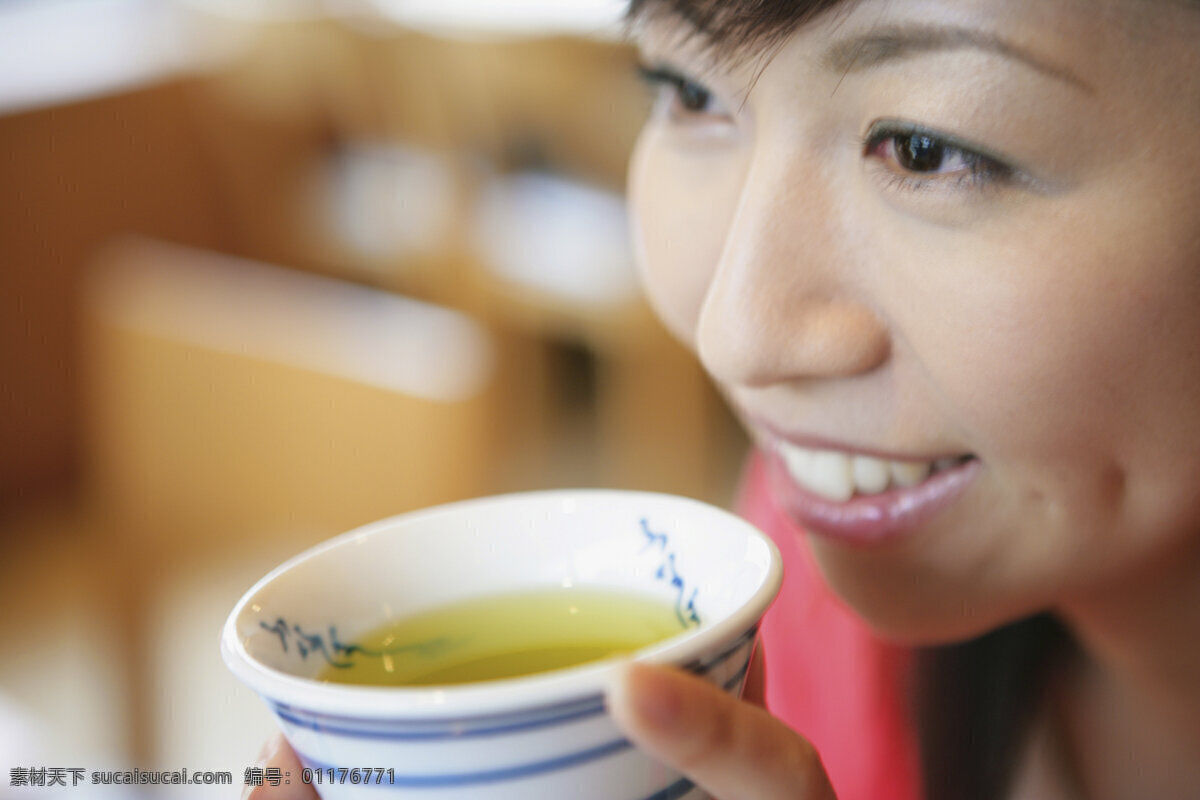 喝茶 美女图片 日本 东京 都市生活 国外旅游 旅游摄影 人物摄影 美女摄影 生活人物 人物图片