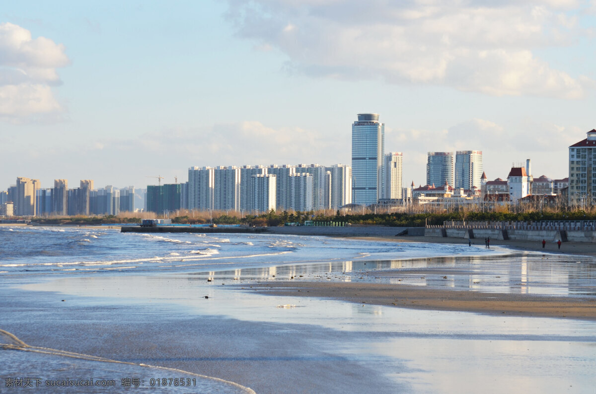 波浪 大海 国内旅游 海岸 蓝天白云 路灯 旅游摄影 滨 风光图片 海滨风光 海滩楼群 树木 psd源文件