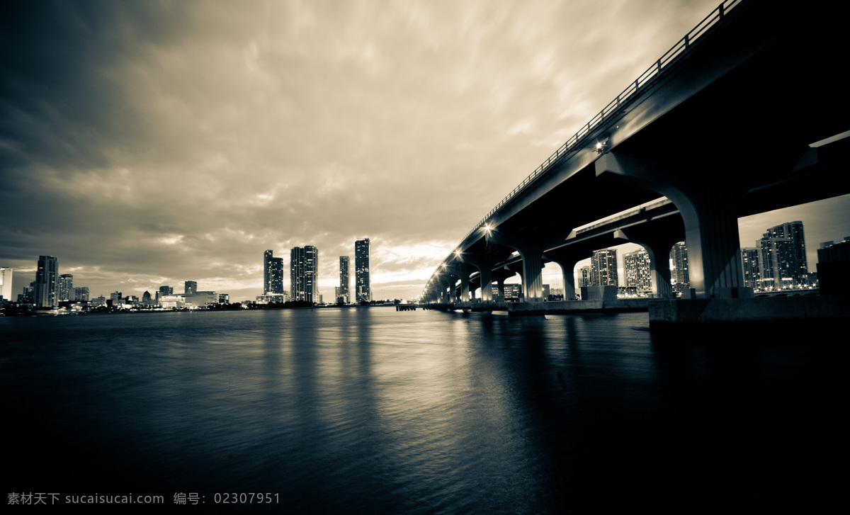 傍晚 跨海 大桥 灰色 系 灰色系 建筑景观 自然景观