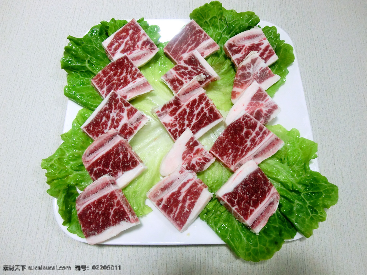 火锅 脆骨 餐饮美食 传统美食 骨肉相连 盘子 肉 猪肉 火锅脆骨 火锅配菜 psd源文件