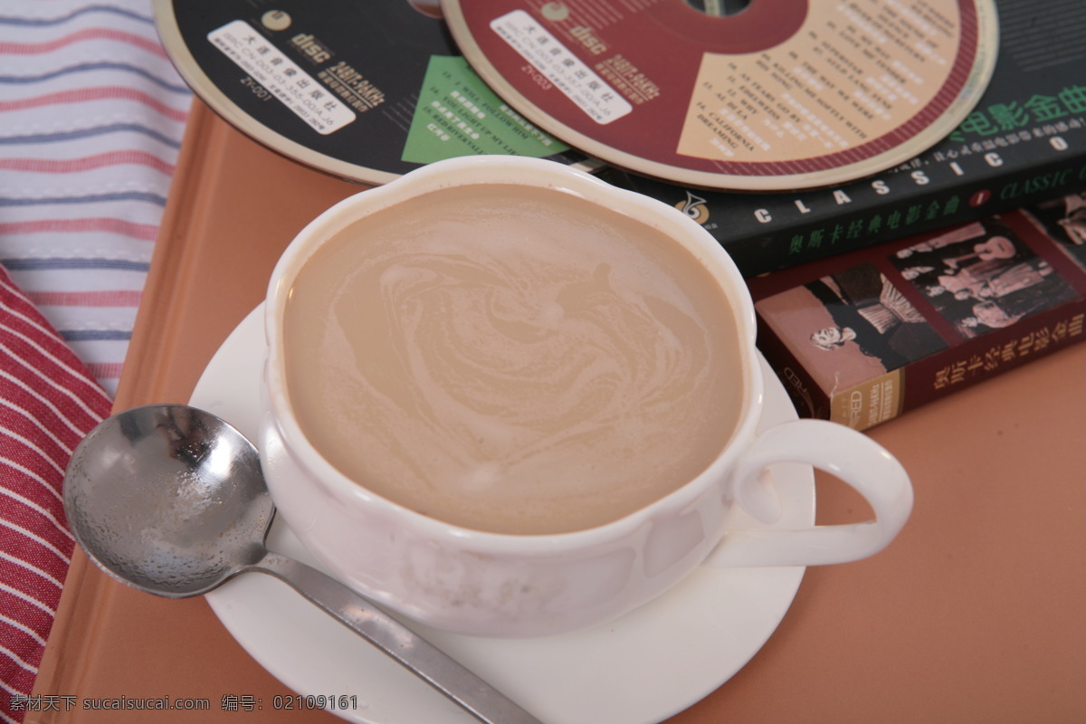 咖啡 奶茶 布纹 餐饮美食 光碟 咖啡奶茶 勺子 书 饮料酒水 矢量图 日常生活