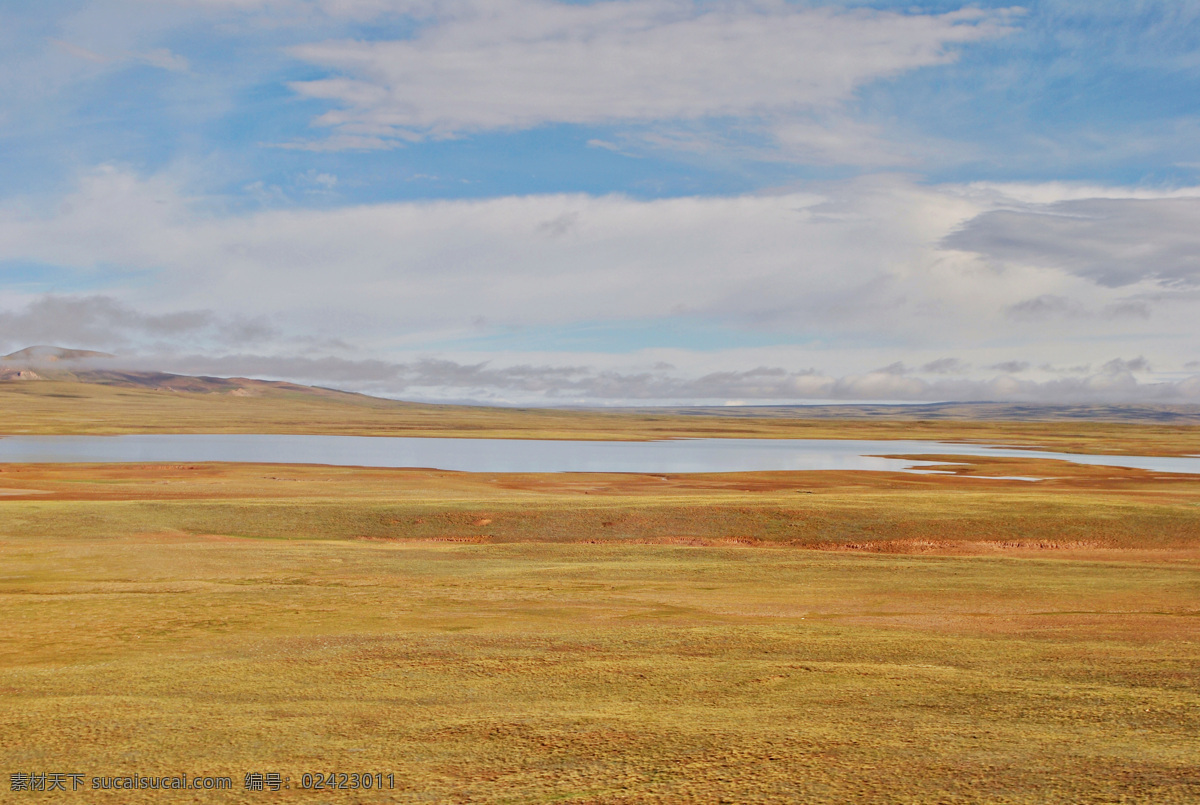 西藏 西藏山路 西藏山峦 西藏田园 西藏蓝天 西藏夏天 西藏光影 西藏高清图片 旅游摄影 国内旅游 高原 西藏风景 蓝天 白云 绿草地 自然景观 自然风景 棕色