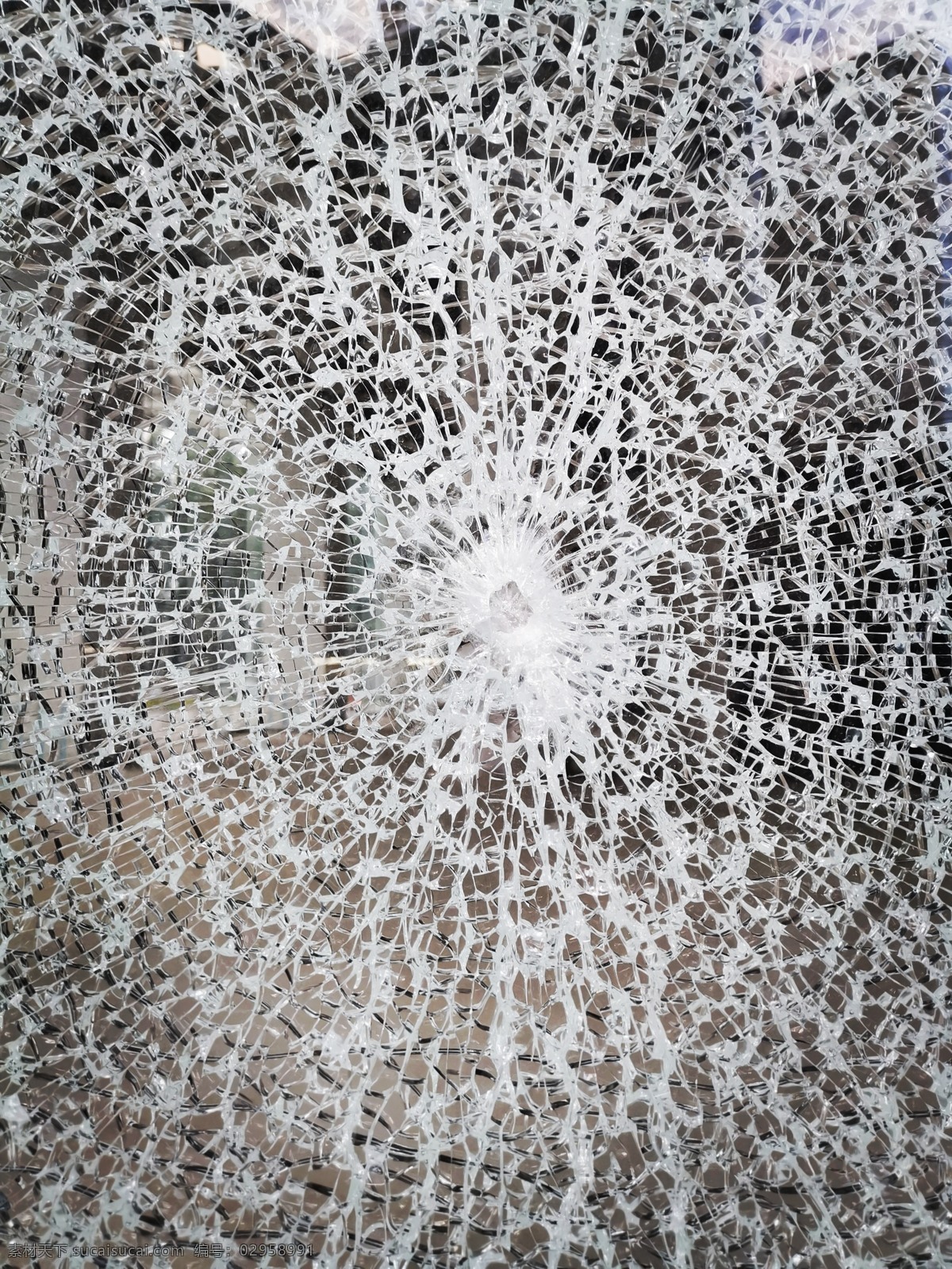 碎玻璃 人为 打碎 裂纹 透明玻璃 建筑园林