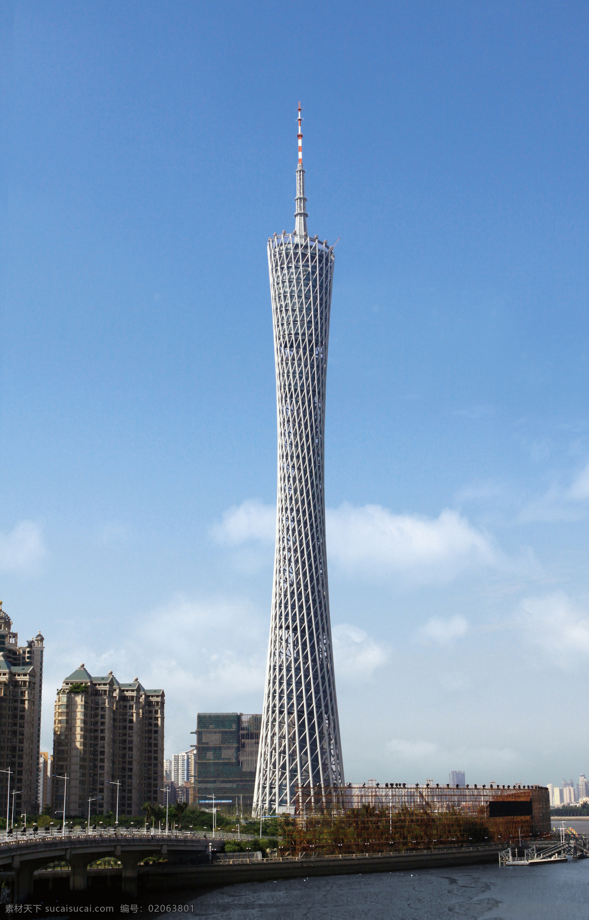 广州电视塔 电视塔 小蛮腰 蓝天 高楼 珠江 城市建筑 城市风光 建筑摄影 建筑 建筑园林