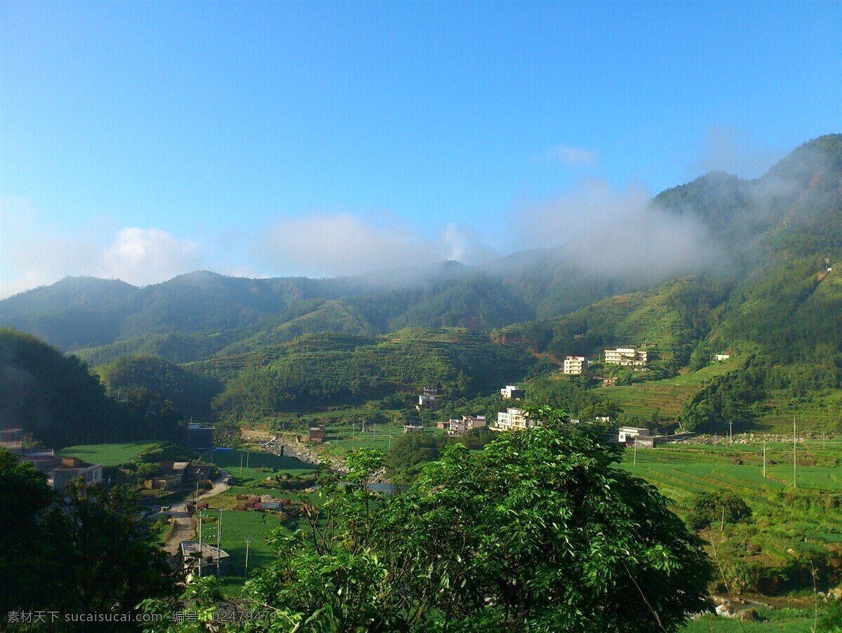 乡村早晨 乡村 晨雾 田野 绿化 创意 田野风光 国内旅游 旅游摄影 黑色