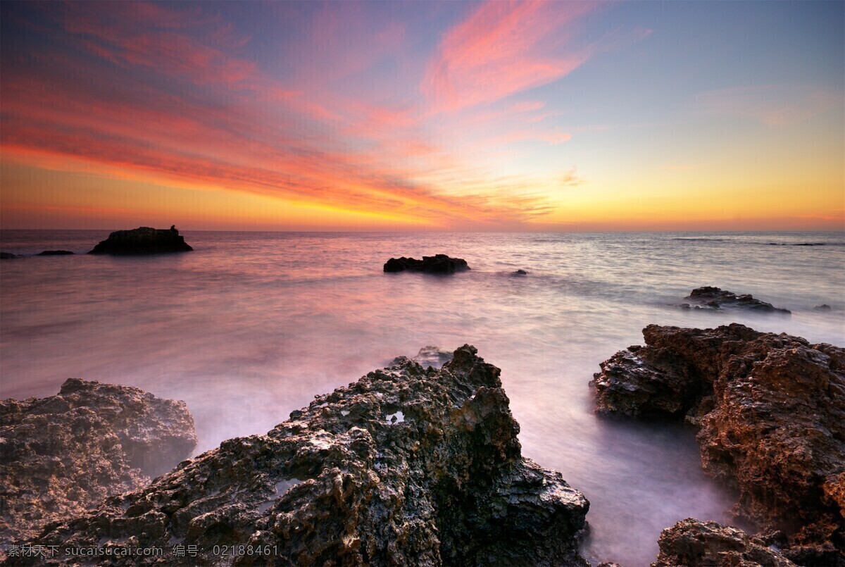 日落晚霞 彩霞云背景 旭日夕阳 彩霞背景 天空背景 底纹 天空底纹 彩色天空 晚霞 日出 日落 夕阳 晨曦 天空 波光粼粼 雷峰塔 风景画 装饰画 火烧云 空 橙红 云 黄昏 傍晚 朝霞 旭辉云霞 海边 云彩 海边云彩 霞光 激光 极光 唯美 海边日出 海边日落 爱情 美好 自然景观