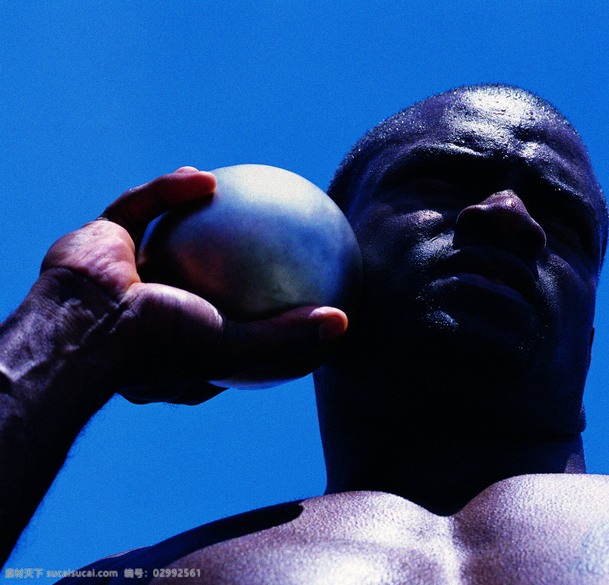 投铅球 投球 铅球 运动员 比赛 运动 运动会 大赛 奥运北京 掷球 文化艺术 体育运动 体育人生 摄影图库