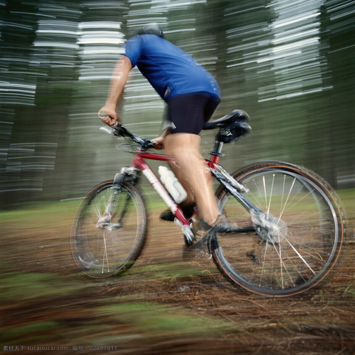 高速 骑车 人物 自行车 单车 户外运动 旅游 户外旅游 人物素材 人物摄影 生活人物 人物图片