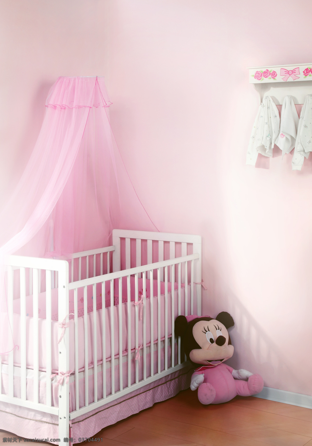 婴儿房 儿童房 婴儿床照片 迪士尼 米奇 米妮 背景 温馨 婴儿服饰 婴儿家具 婴儿用品 生活百科 家居生活