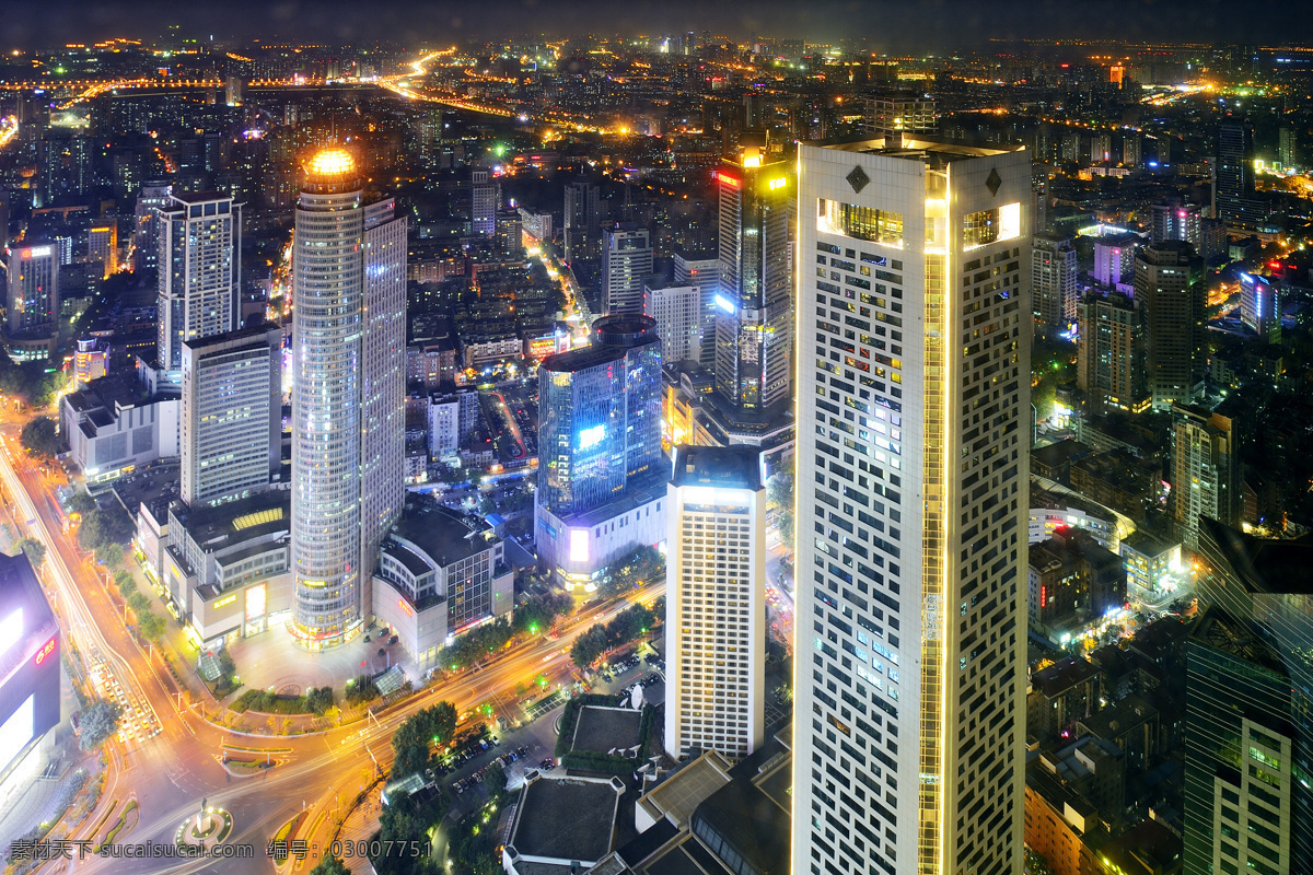 南京金陵饭店 南京全景 新街口 金陵饭店 南京夜景 夜景交通 楼宇夜景 都市夜景 南京 楼群 高楼 大厦 建筑园林 建筑摄影