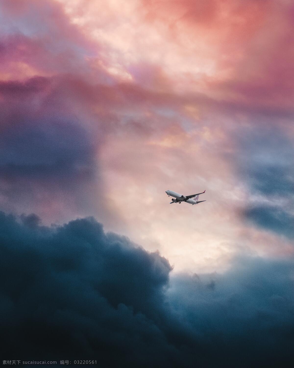 天空 飞机 空中 天空中 云朵素材 云朵 天空摄影 唯美天空 唯美背景 唯美桌面 自然景观 自然风景