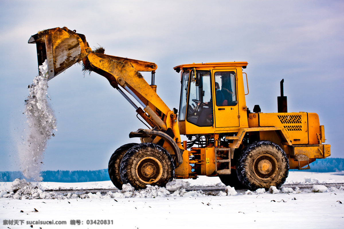 雪地 上 推土机 工程机械 建筑施工机械 机械设备 工业生产 现代科技