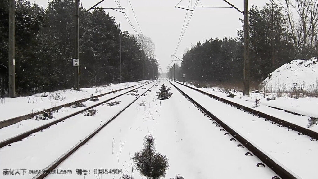 冬天 大雪 纷纷 落 火车 道上 视频 实拍 大雪纷纷 火车道 寒冷