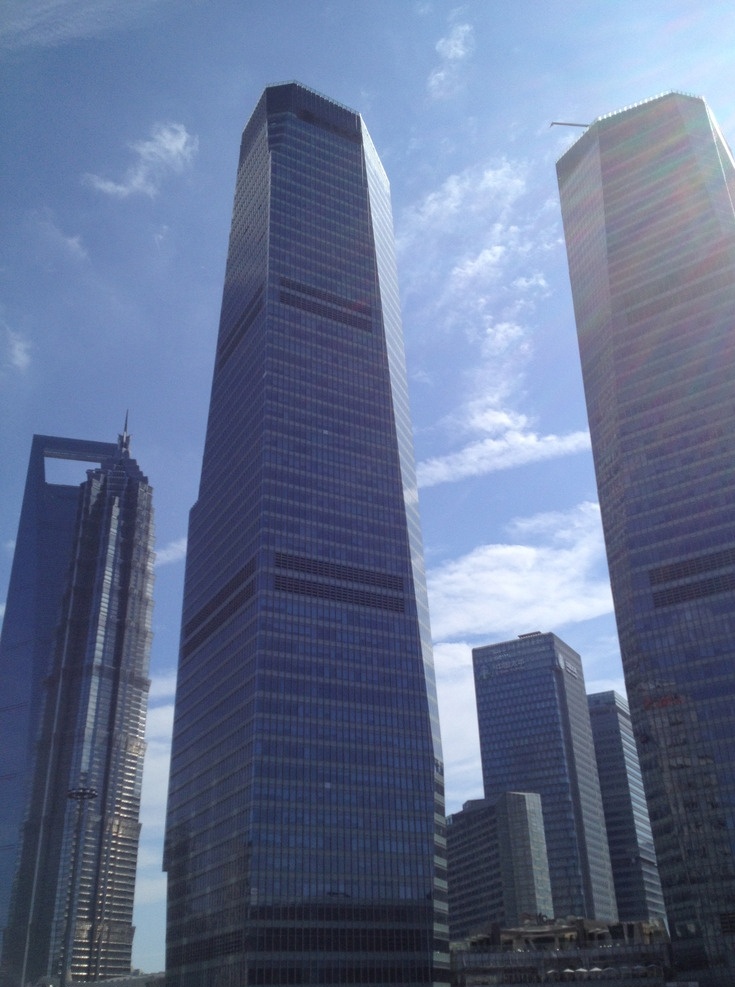 建筑高楼 上海 高楼大厦 正大广场 东方明珠 天桥 花坛 大楼 旅游摄影 国内旅游