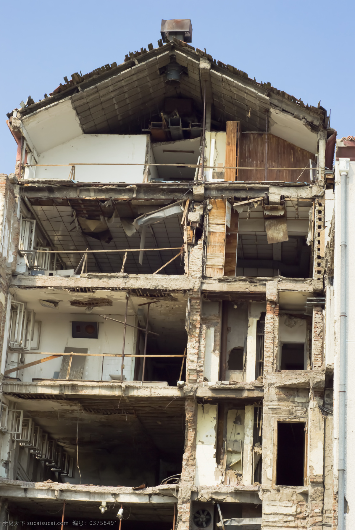 废弃 建筑 房屋 损毁的建筑 地震后的建筑 灾难 垮塌的建筑 其他类别 环境家居