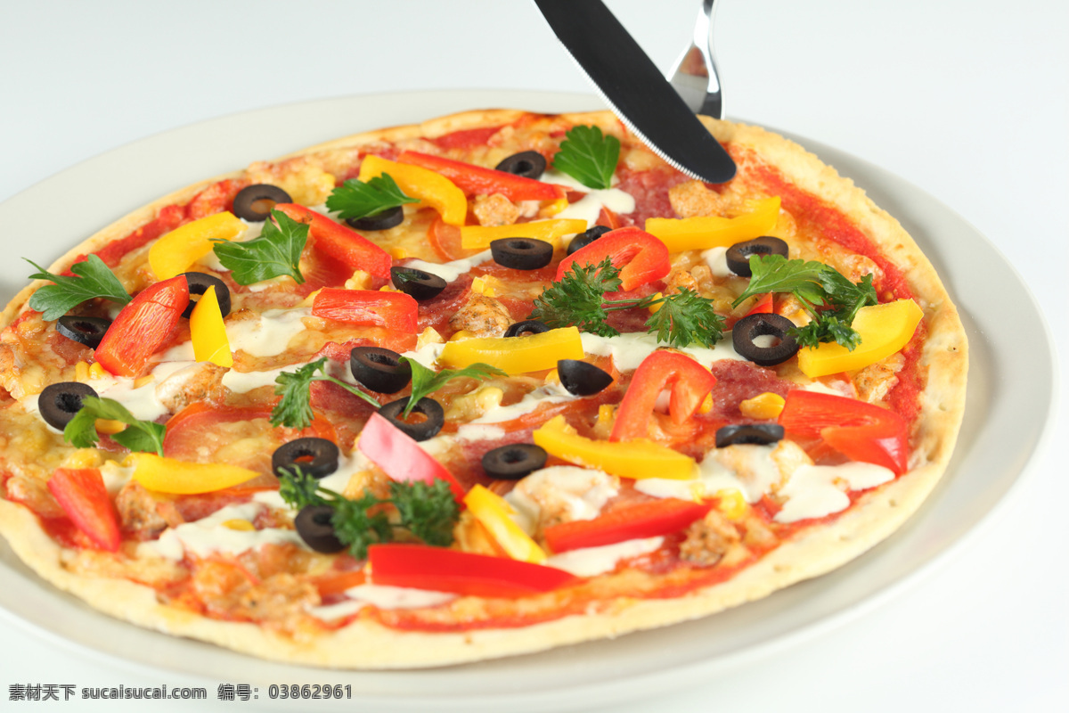 pizza 披萨 西方美食 美食食材 饼类 西红柿 高清图片