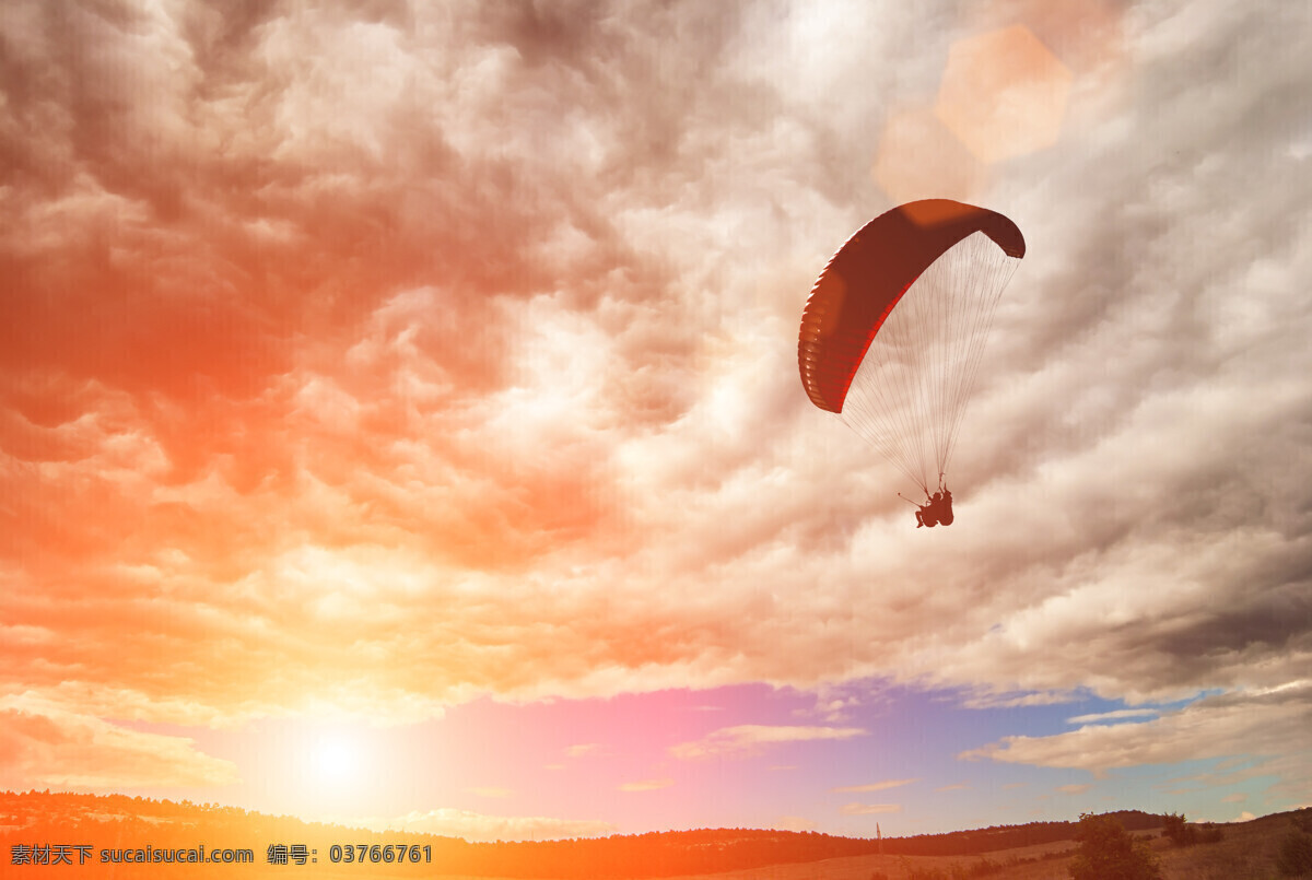夕阳天空跳伞 跳伞 夕阳 天空 橙色