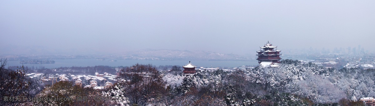 杭州 西湖 雪景建筑 房顶 树枝 白雪 银装素裹 西子湖 湖面 山丘 雪天 雾气 屏障般 锁城 景观 旅游摄影 建筑风光 国内旅游