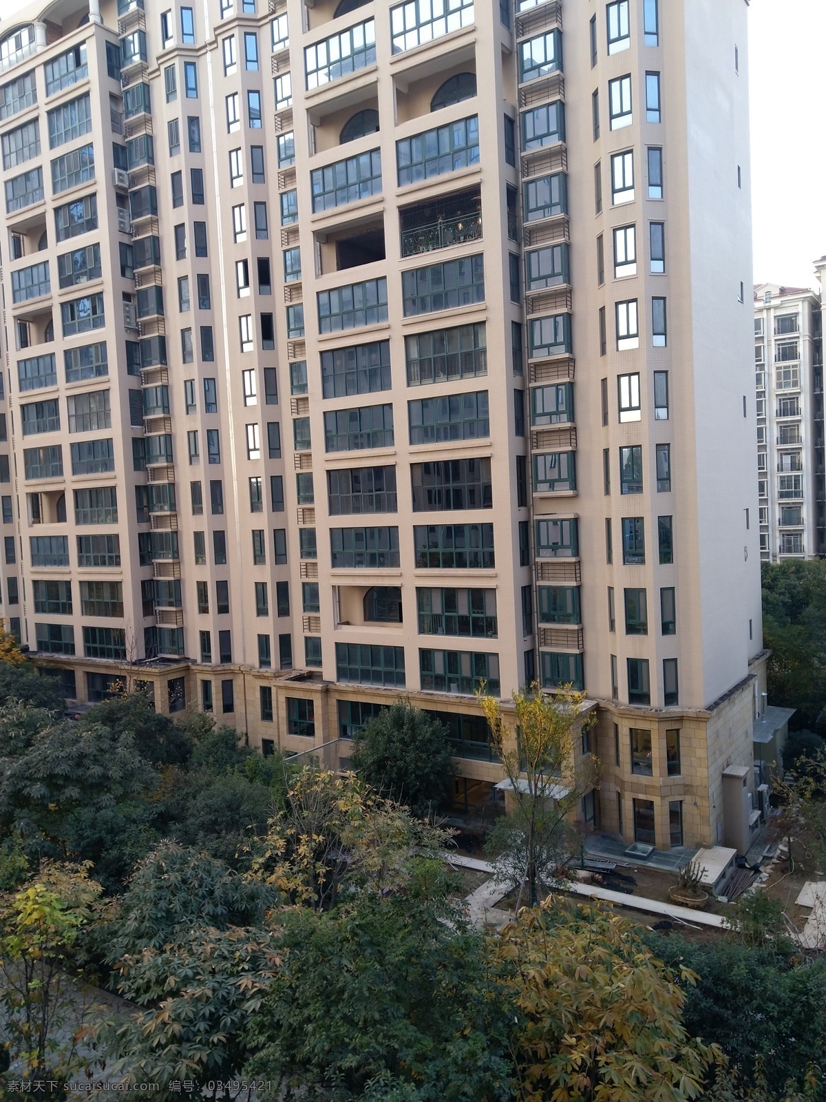 城市高楼风景 高楼 城市 建筑 树木 美景 壮丽 建筑景观 自然景观