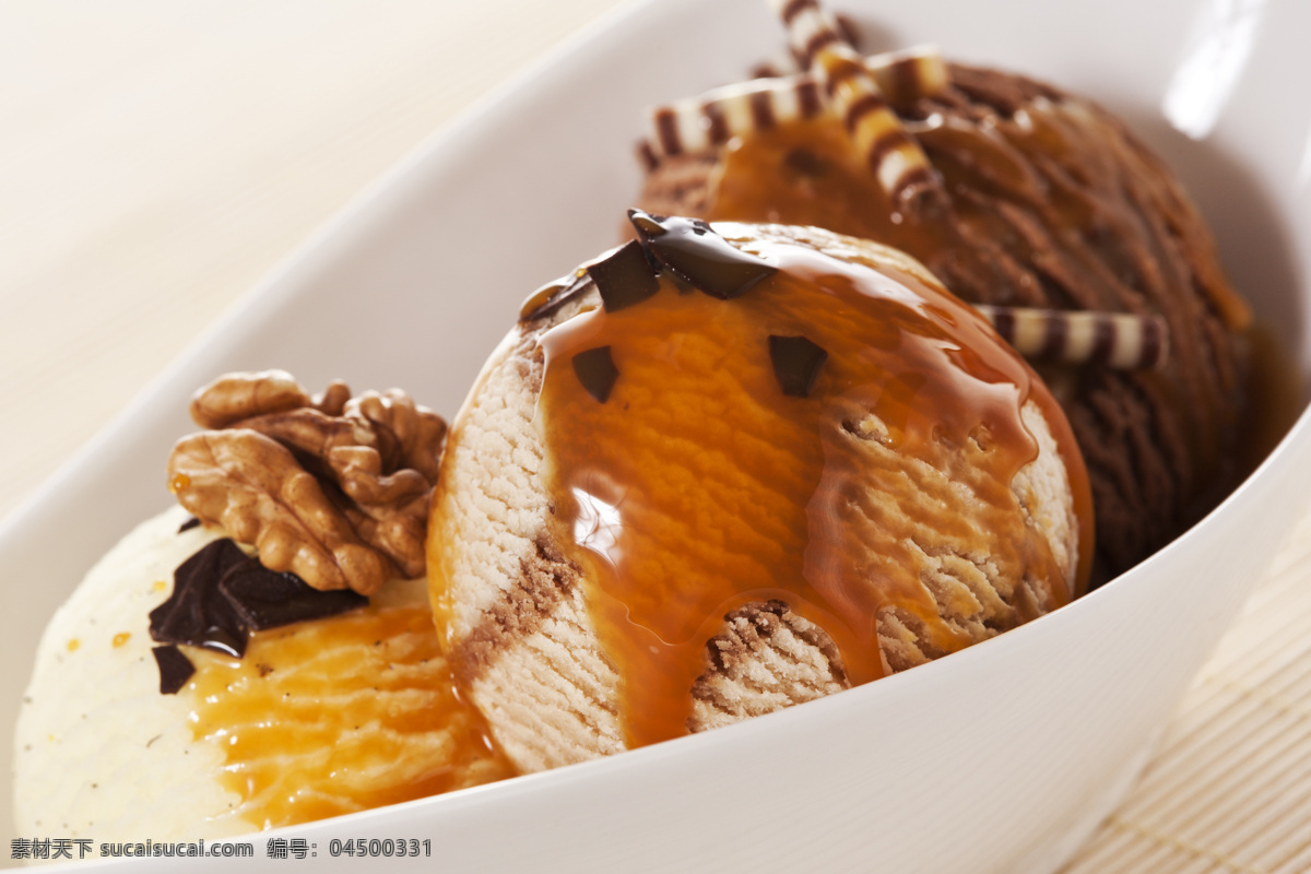 核桃 冰淇淋 冰激凌 美食 食物摄影 美味 美食图片 餐饮美食