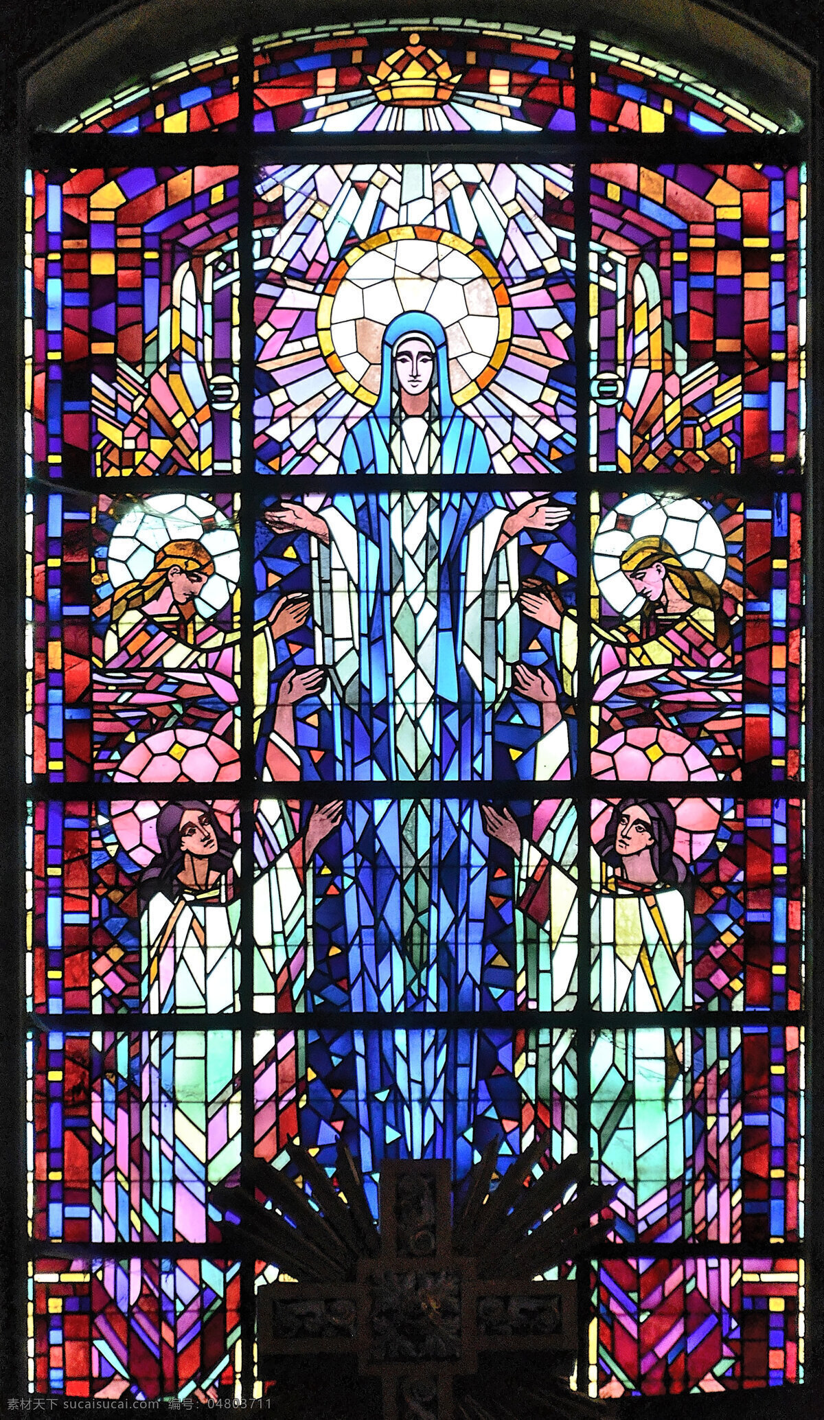 教堂窗户 基督教 十字架 基督 耶稣 神 神灵 信仰 信念 圣母 窗 文化艺术 宗教信仰