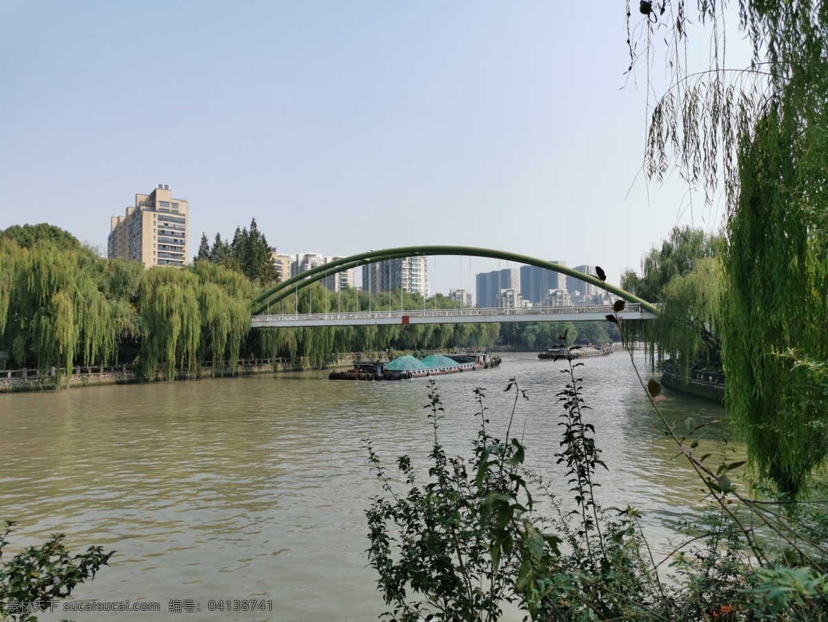京杭大运河 运河 大运河 京杭运河 杭州运河 河道 运河上的船 人工河 运河上的桥 桥 河流 船 货船 采砂船 自然景观 自然风景
