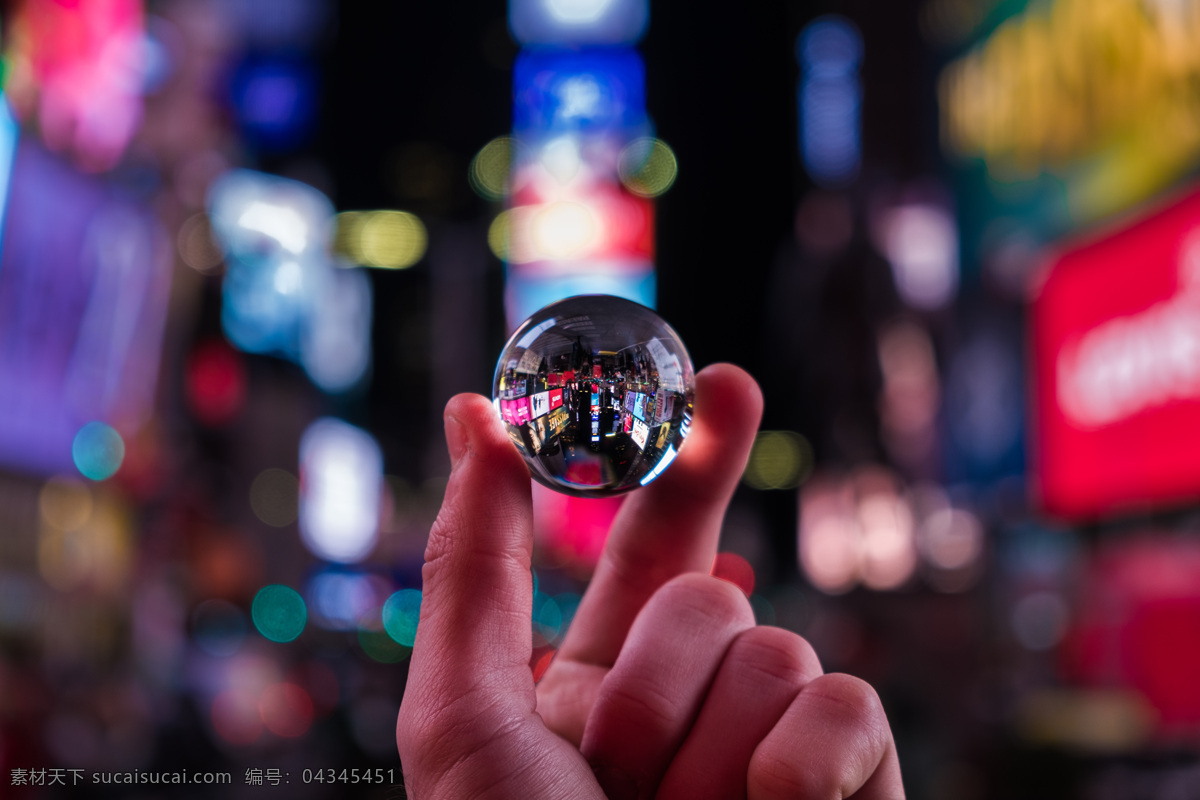 水晶球 玻璃 手 城市 灯光 背景 透明 球 圆滑