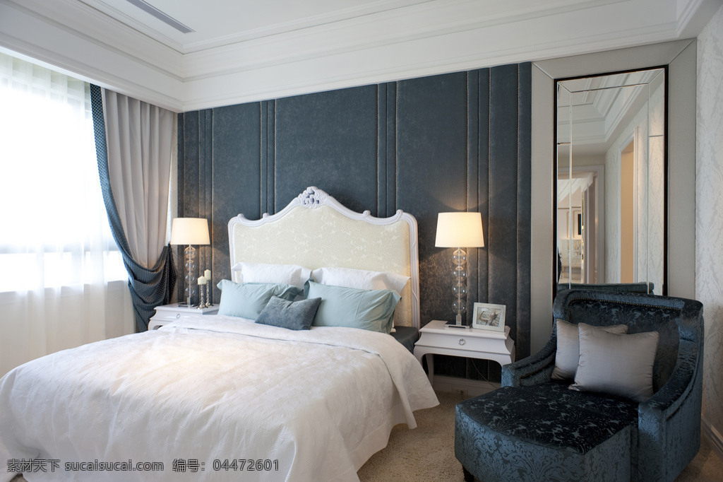 现代 时尚 卧室 磨砂 蓝色 背景 墙 室内装修 效果图 卧室装修 木地板 蓝色凳子 白色床品